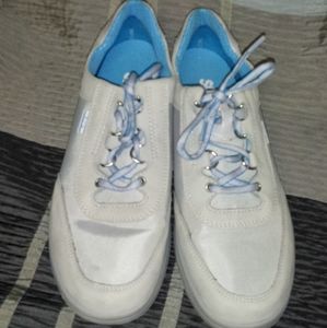 SAS women's sneakers